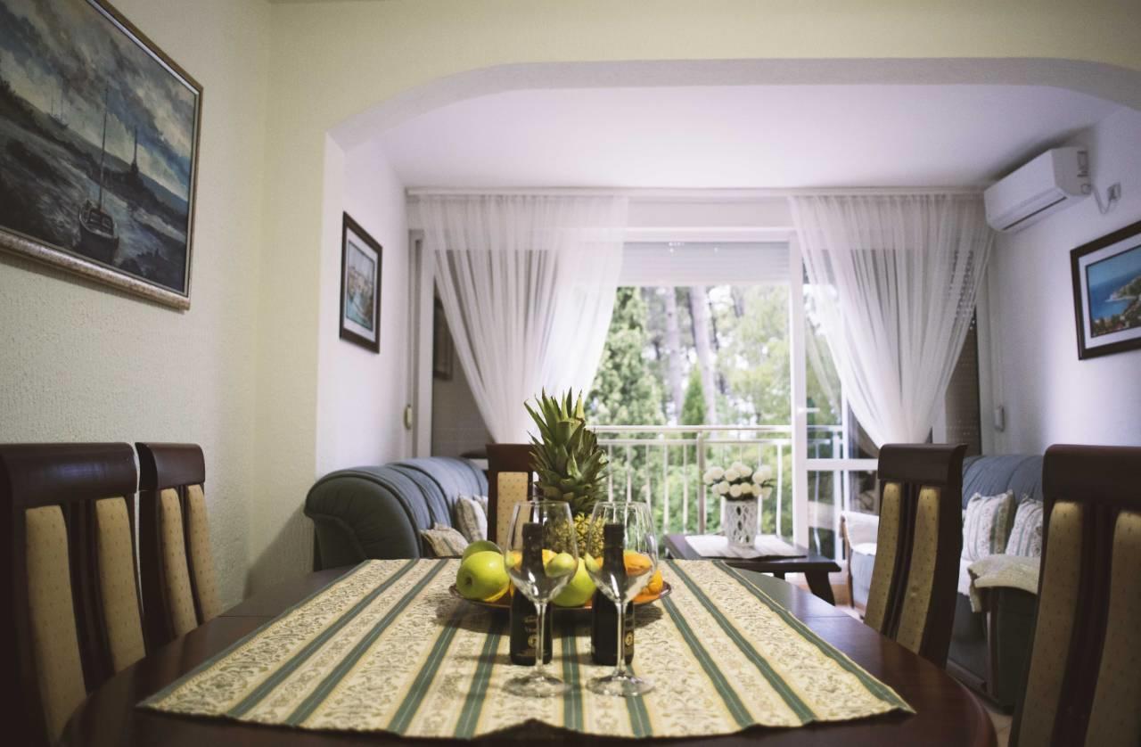 Porodicni Lägenhet Sveti Stefan Exteriör bild